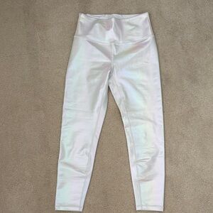 ZYIA Shimmering white Women's Leggings 6-8 Excellent Condition like new